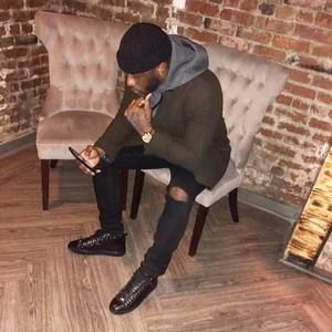 Meet your Posher, Cameron